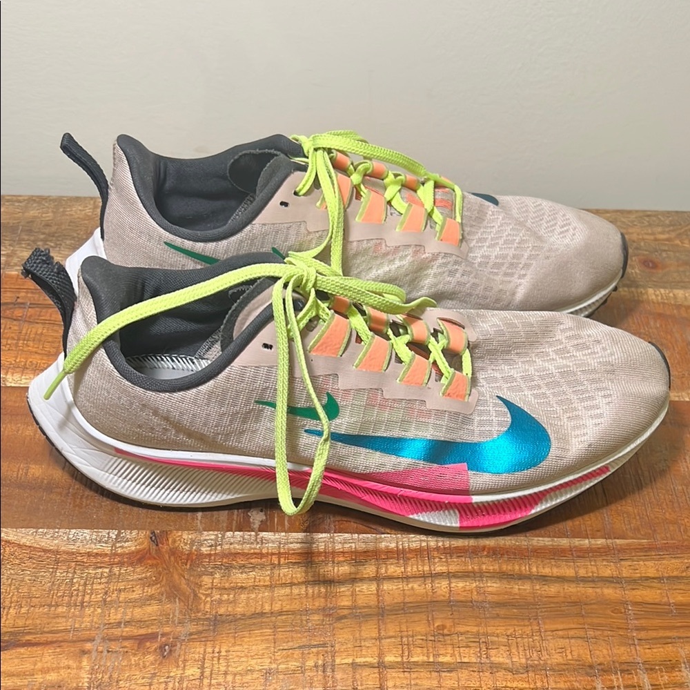 Nike Air Zoom Pegasus Women’s Shoes, Size 10.5